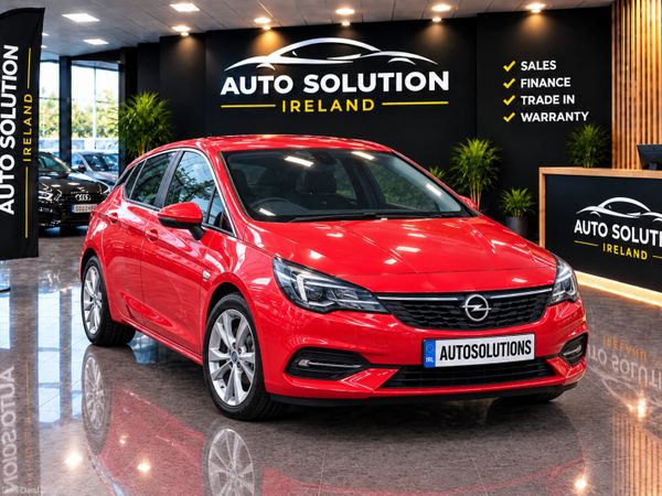 Opel Astra Hatchback, Petrol, 2020, Red