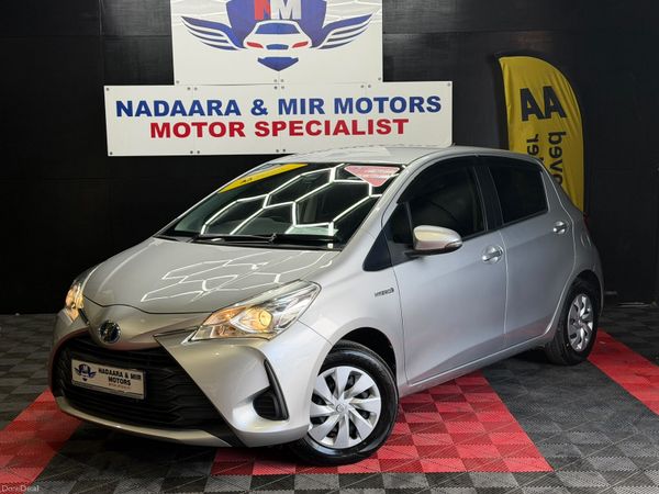 Toyota Vitz Hatchback, Petrol Hybrid, 2017, Silver