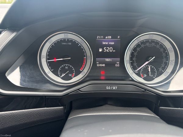 Skoda Superb Hatchback, Diesel, 2017, Black