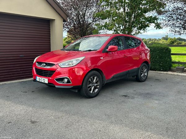 Hyundai ix35 SUV, Diesel, 2015, Red
