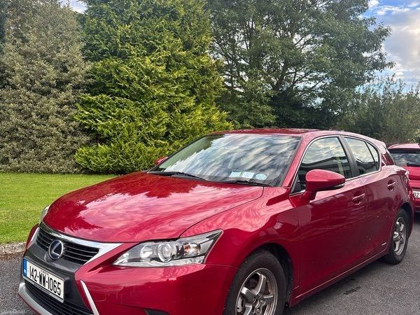 Lexus CT Hatchback, Petrol Hybrid, 2014, Red