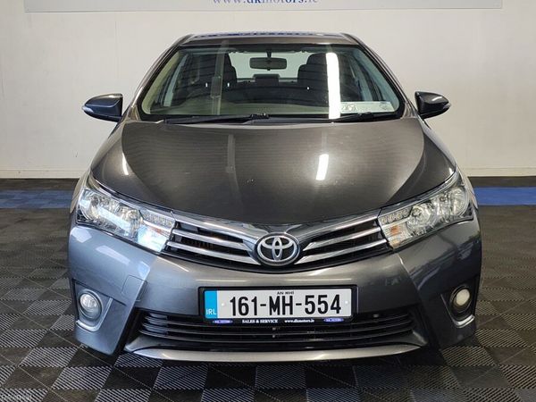 Toyota Corolla Saloon, Diesel, 2016, Grey
