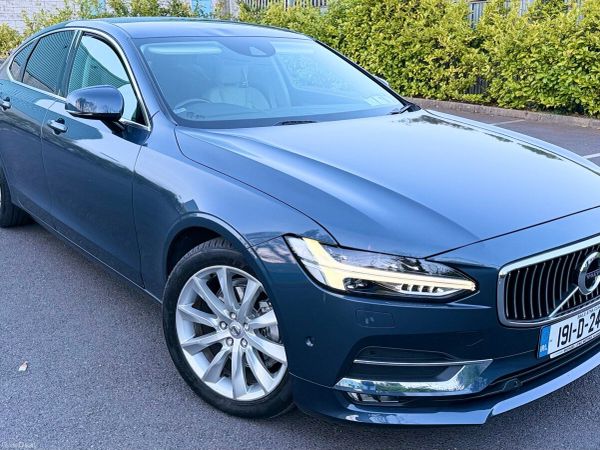 Volvo S90 Saloon, Diesel, 2019, Blue