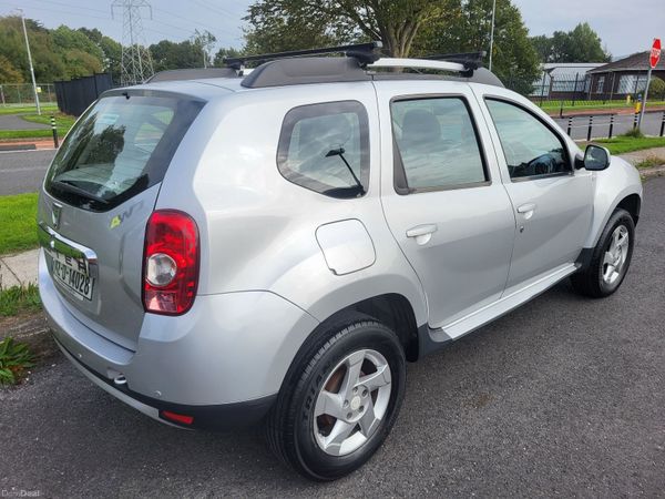 Dacia Duster SUV, Diesel, 2014, Silver