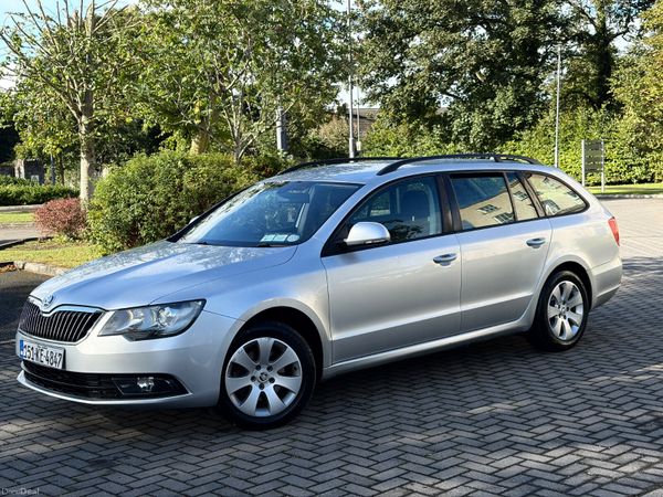 Skoda Superb Estate, Diesel, 2015, Silver