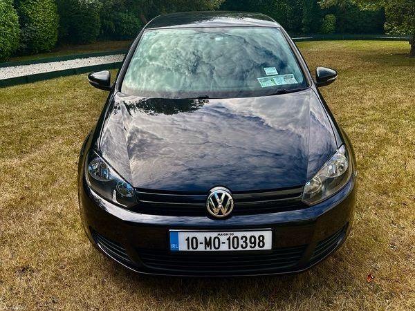 Volkswagen Golf Hatchback, Petrol, 2010, Black