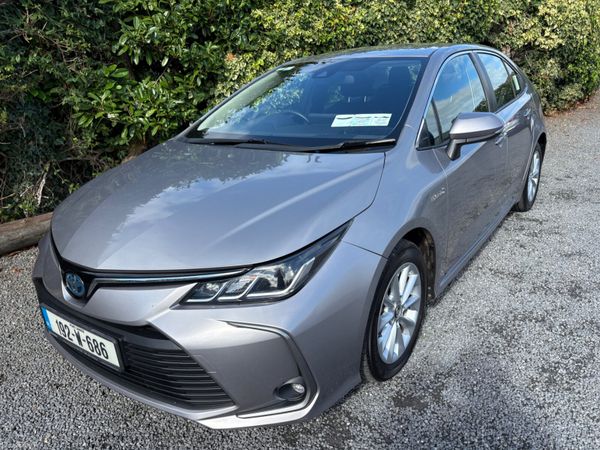 Toyota Corolla Saloon, Petrol Hybrid, 2019, Grey