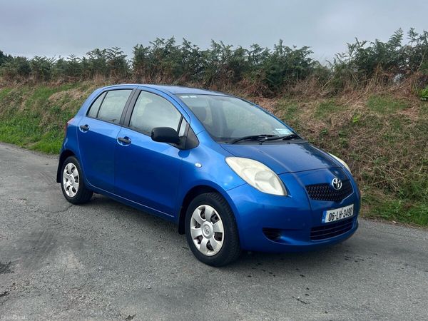 Toyota Yaris Hatchback, Petrol, 2006, Blue