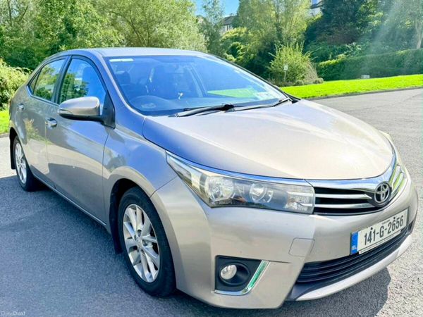Toyota Corolla Saloon, Diesel, 2014, Bronze