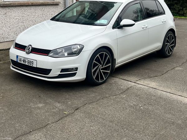 Volkswagen Golf Hatchback, Diesel, 2014, White