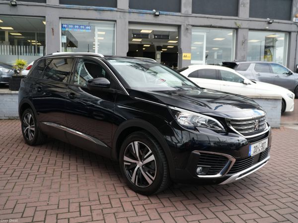 Peugeot 5008 MPV, Petrol, 2020, Black