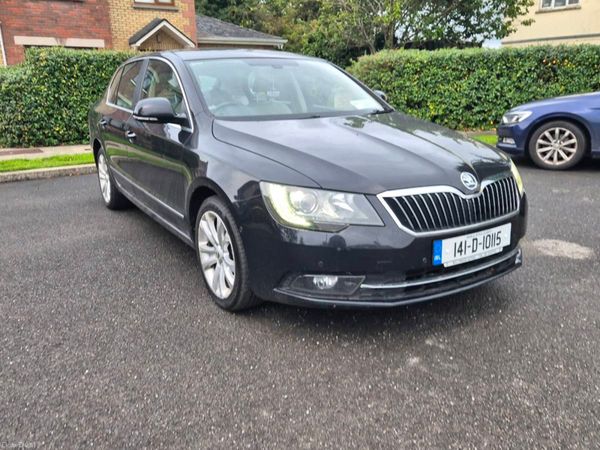 Skoda Superb Saloon, Diesel, 2014, Black