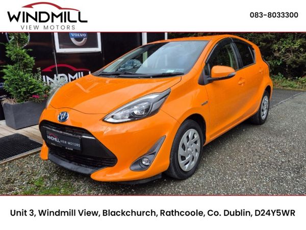 Toyota Aqua Hatchback, Petrol Hybrid, 2017, Orange