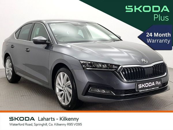 Skoda Octavia Saloon, Diesel, 2023, Grey