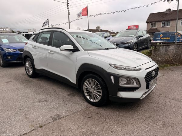 Hyundai KONA Hatchback, Petrol, 2019, White