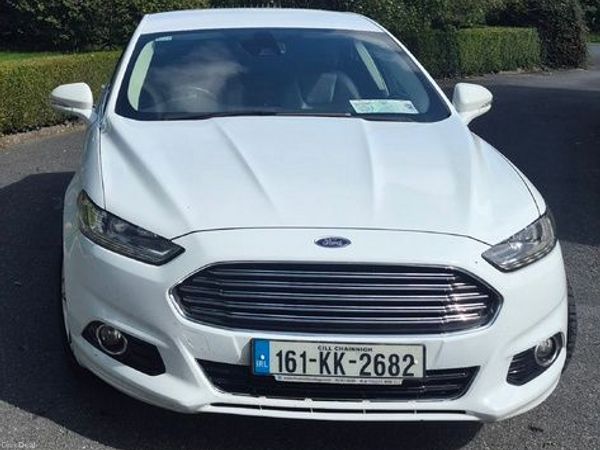 Ford Mondeo Hatchback, Diesel, 2016, White