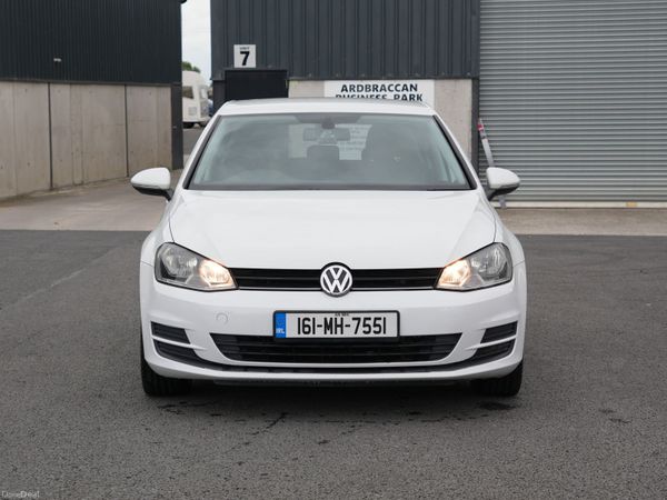 Volkswagen Golf Hatchback, Petrol, 2016, White