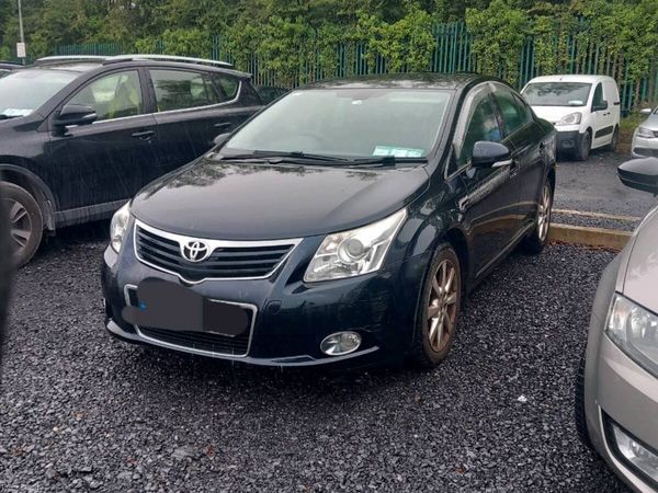 Toyota Avensis Saloon, Diesel, 2011, Grey