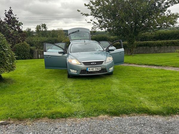 Ford Mondeo Hatchback, Diesel, 2010, Blue
