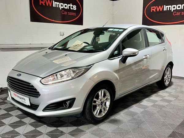 Ford Fiesta Hatchback, Diesel, 2017, Silver
