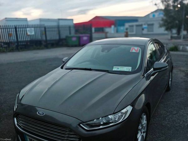 Ford Mondeo Hatchback, Diesel, 2016, Grey