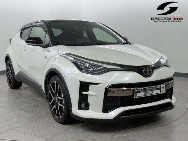 Toyota C-HR SUV, Petrol Hybrid, 2020, White