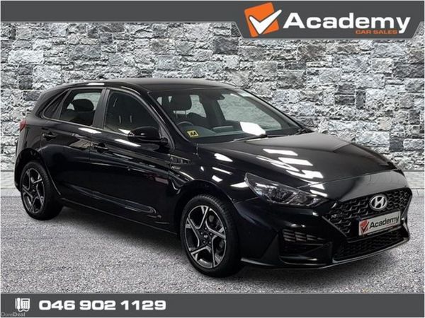 Hyundai i30 Hatchback, Petrol, 2023, Black