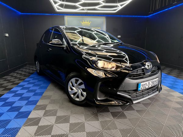 Toyota Yaris Hatchback, Petrol, 2020, Black