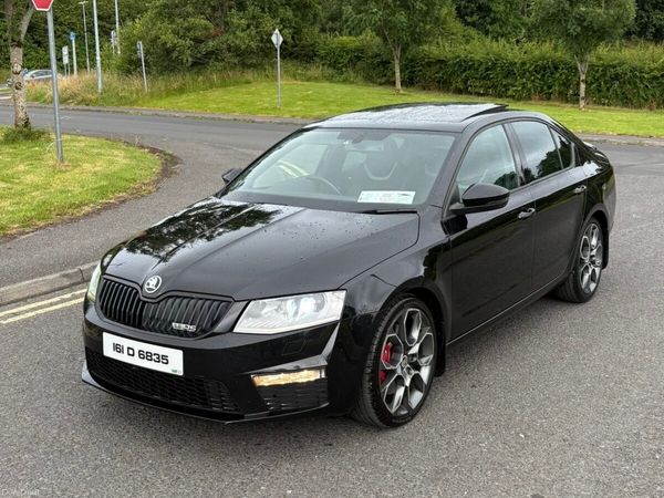 Skoda Octavia Saloon, Diesel, 2016, Black