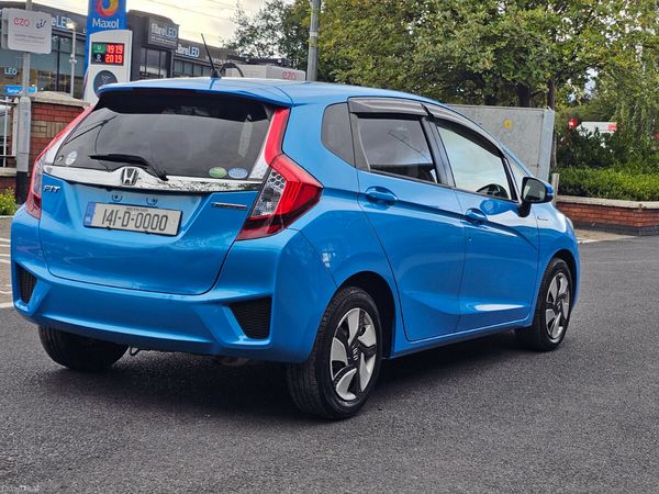 Honda Fit Hatchback, Petrol Hybrid, 2014, Blue