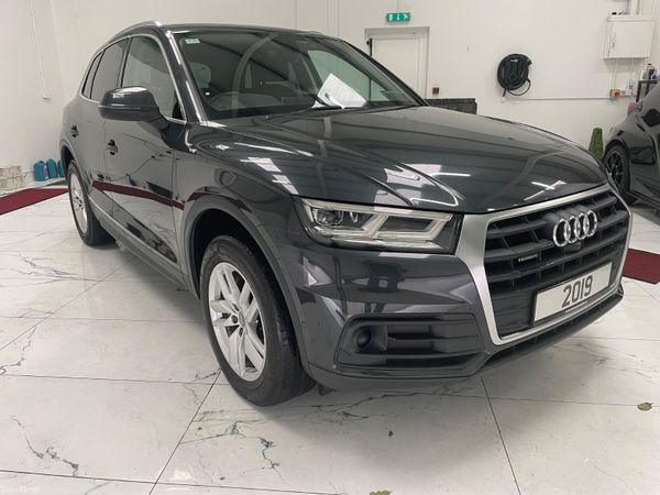 Audi Q5 Hatchback, Diesel, 2019, Grey