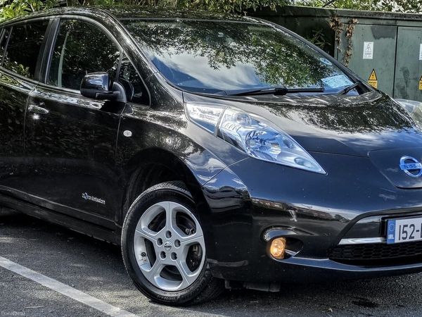 Nissan Leaf Hatchback, Electric, 2015, Black