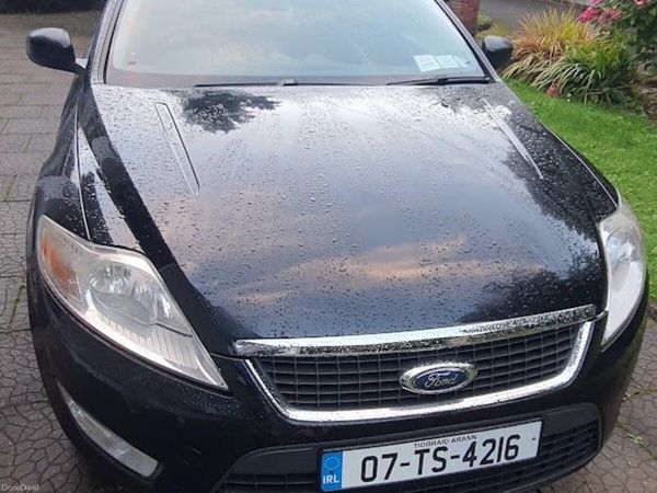 Ford Mondeo Saloon, Petrol, 2007, Black