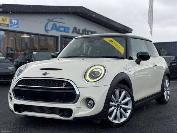 Mini Cooper Hatchback, Diesel, 2020, White