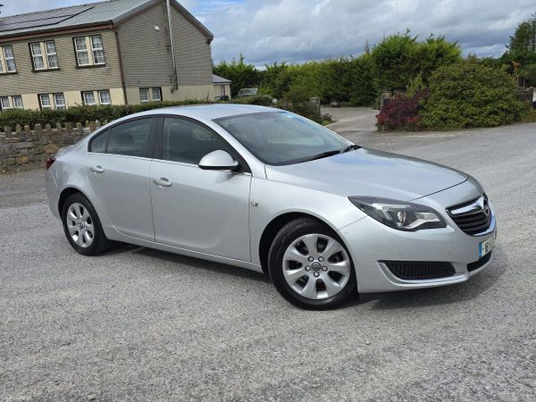 Opel Insignia Saloon, Diesel, 2016, Silver