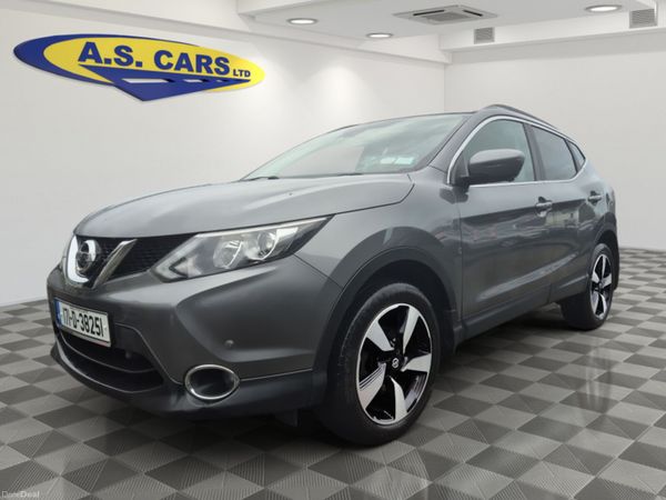 Nissan Qashqai SUV, Petrol, 2017, Grey