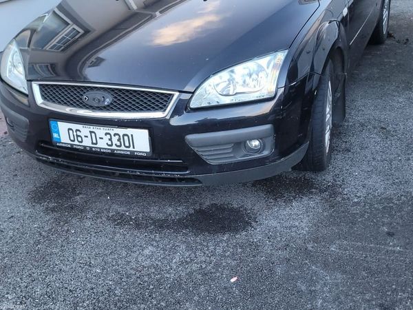 Ford Focus Hatchback, Petrol, 2006, Black