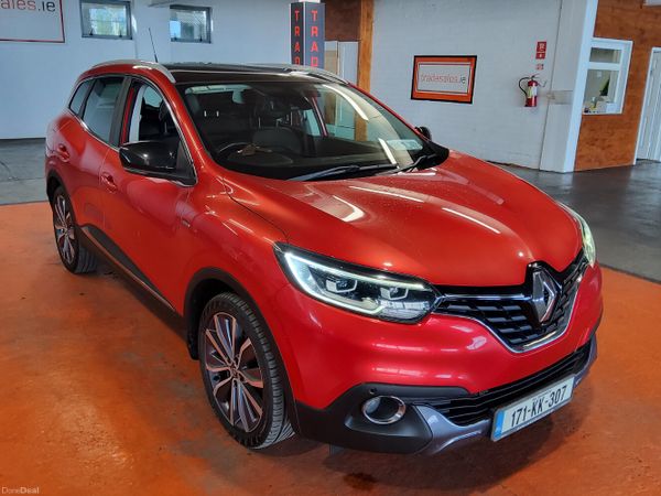 Renault Kadjar SUV, Diesel, 2017, Red