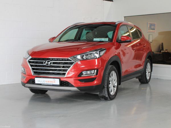 Hyundai Tucson SUV, Diesel, 2019, Red