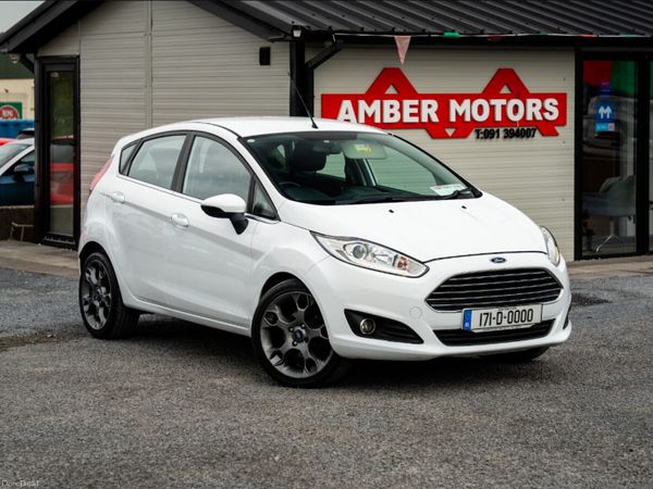 Ford Fiesta Hatchback, Petrol, 2017, White
