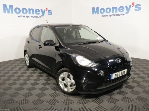 Hyundai i10 Hatchback, Petrol, 2023, Black