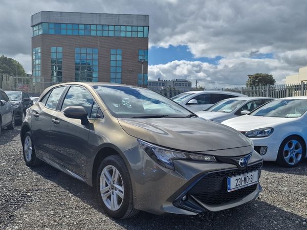 Toyota Corolla Hatchback, Petrol Hybrid, 2023, Green