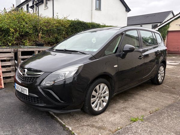 Opel Zafira MPV, Diesel, 2015, Black