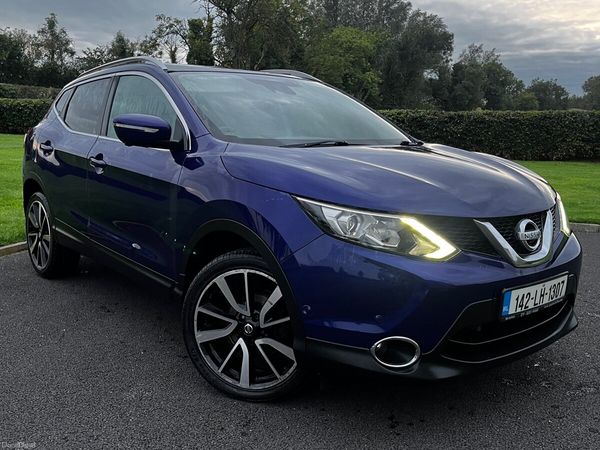 Nissan Qashqai Hatchback, Diesel, 2014, Blue
