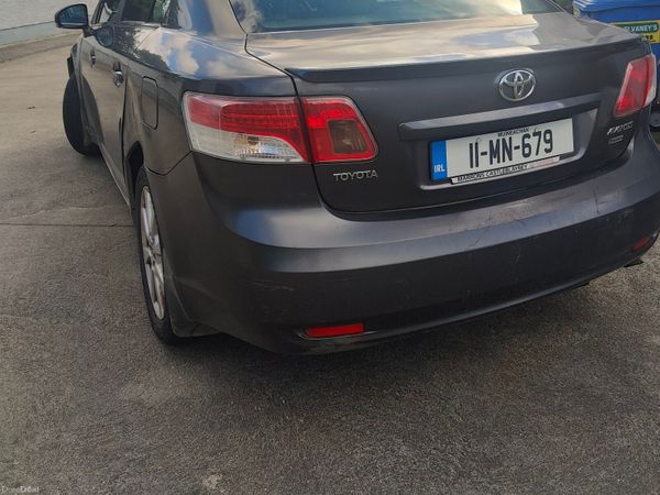 Toyota Avensis Saloon, Diesel, 2011, Grey