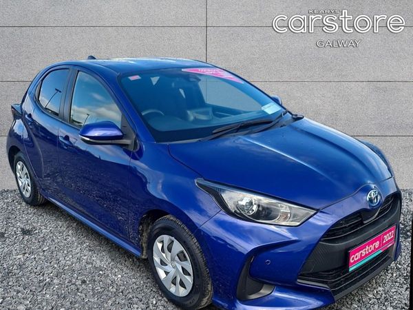 Toyota Yaris Hatchback, Petrol Hybrid, 2022, Blue