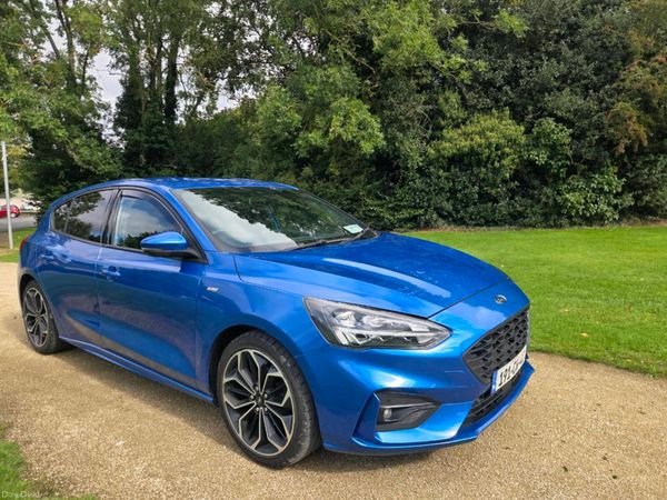 Ford Focus Hatchback, Diesel, 2019, Blue