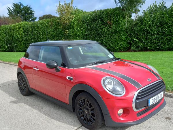 Mini Cooper Hatchback, Petrol, 2020, Red