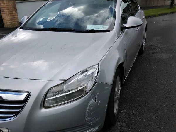 Opel Insignia Hatchback, Diesel, 2011, Silver