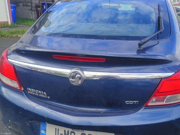 Vauxhall Insignia Hatchback, Diesel, 2011, Blue